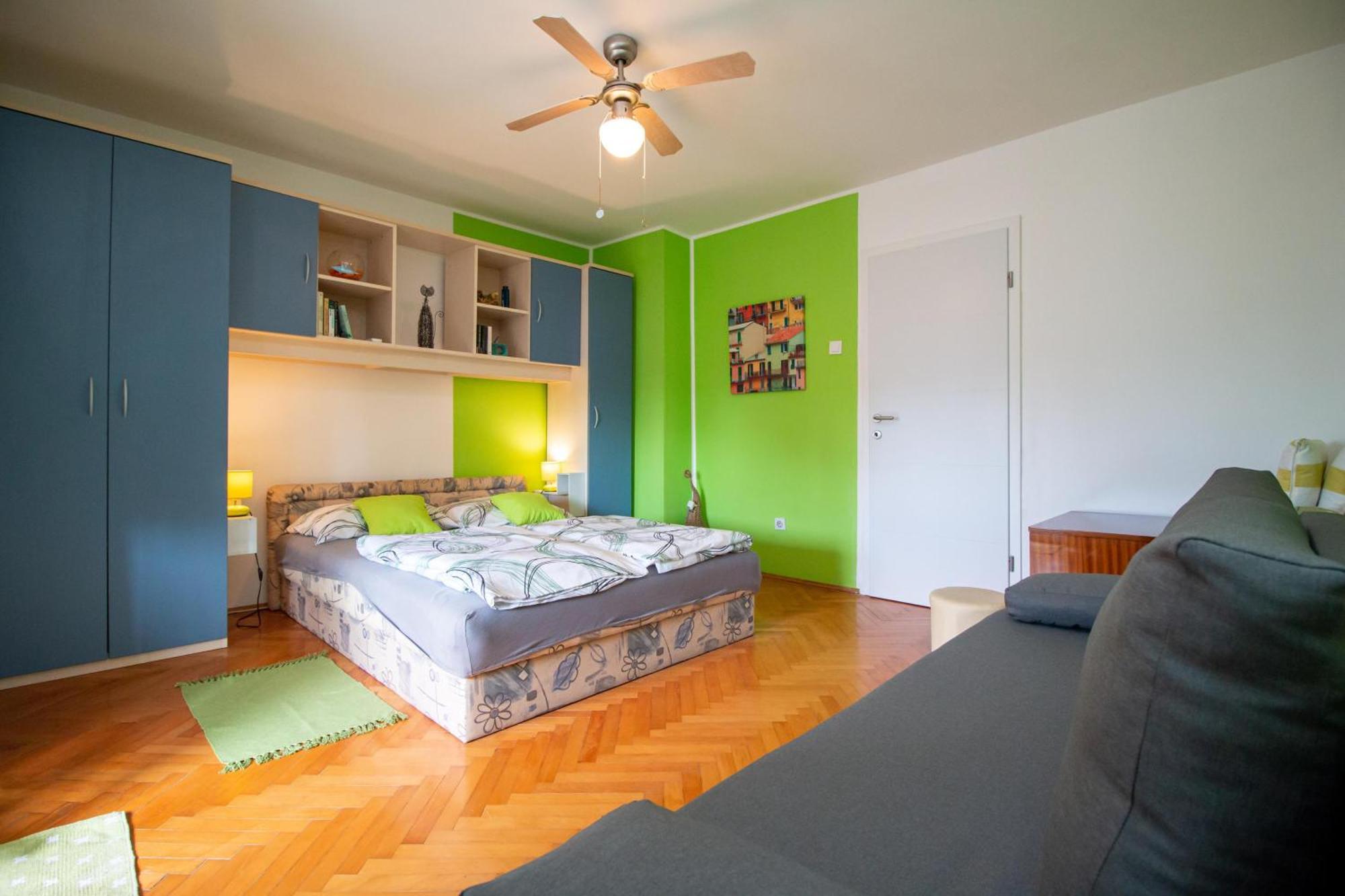 Un Appartement